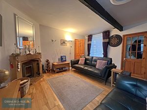 Living Room- click for photo gallery